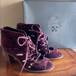 Vince Camuto Purple suede Heeled Boots with Cut-outs and lace up tie size 6